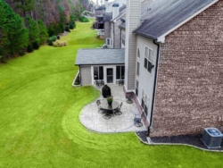 Sun room with furniture and patio in Atlanta.
